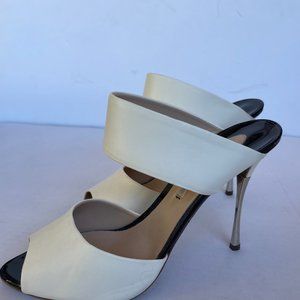 Nicholas Kirkwood Silver Metal High Heel 39.5 Two Strap Mule Cream Nappa Leather
